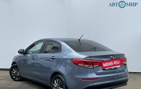 KIA Rio III рестайлинг, 2015 год, 856 000 рублей, 7 фотография