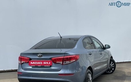 KIA Rio III рестайлинг, 2015 год, 856 000 рублей, 5 фотография