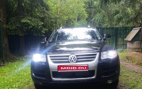 Volkswagen Touareg III, 2008 год, 1 790 000 рублей, 1 фотография