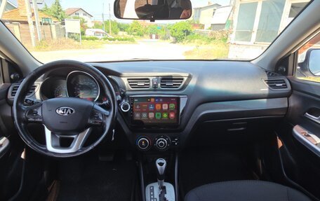 KIA Rio III рестайлинг, 2015 год, 1 050 000 рублей, 10 фотография