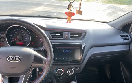 KIA Rio III рестайлинг, 2012 год, 950 000 000 рублей, 10 фотография