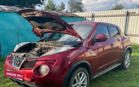 Nissan Juke II, 2011 год, 800 000 рублей, 2 фотография