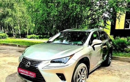 Lexus NX I, 2019 год, 3 900 000 рублей, 9 фотография
