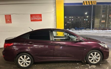 Hyundai Solaris II рестайлинг, 2011 год, 850 000 рублей, 10 фотография