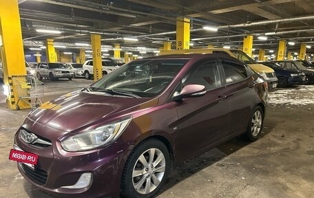 Hyundai Solaris II рестайлинг, 2011 год, 850 000 рублей, 6 фотография