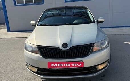 Skoda Rapid I, 2015 год, 1 150 000 рублей, 8 фотография