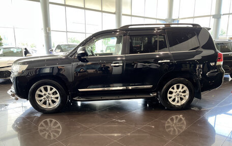 Toyota Land Cruiser 200, 2017 год, 6 647 000 рублей, 10 фотография