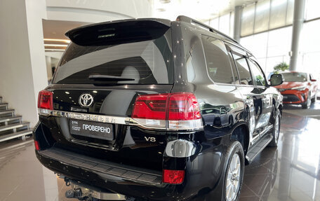 Toyota Land Cruiser 200, 2017 год, 6 647 000 рублей, 6 фотография