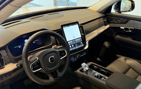 Volvo XC90 II рестайлинг, 2024 год, 12 200 000 рублей, 11 фотография