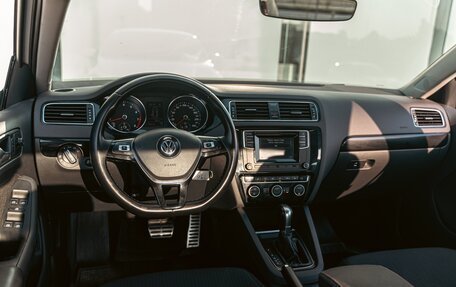Volkswagen Jetta VI, 2017 год, 1 155 000 рублей, 19 фотография