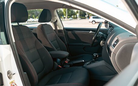 Volkswagen Jetta VI, 2017 год, 1 155 000 рублей, 20 фотография