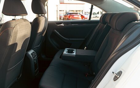 Volkswagen Jetta VI, 2017 год, 1 155 000 рублей, 21 фотография