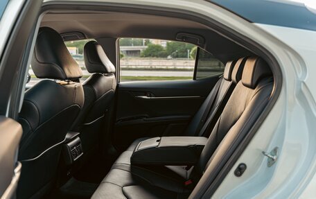 Toyota Camry, 2019 год, 2 655 000 рублей, 26 фотография