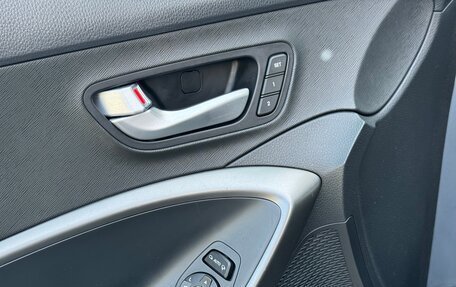 Hyundai Santa Fe III рестайлинг, 2017 год, 2 415 000 рублей, 9 фотография
