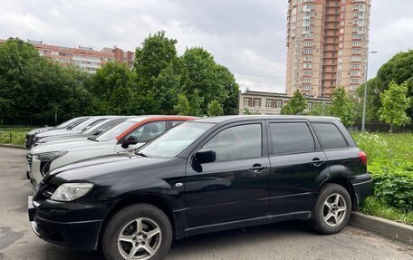 Mitsubishi Outlander III рестайлинг 3, 2004 год, 530 000 рублей, 5 фотография