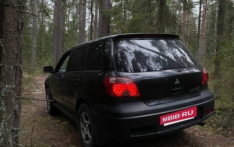 Mitsubishi Outlander III рестайлинг 3, 2004 год, 530 000 рублей, 9 фотография