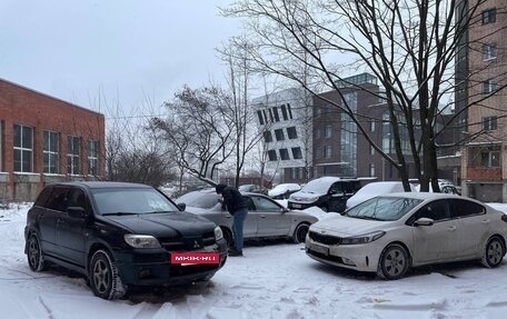 Mitsubishi Outlander III рестайлинг 3, 2004 год, 530 000 рублей, 20 фотография