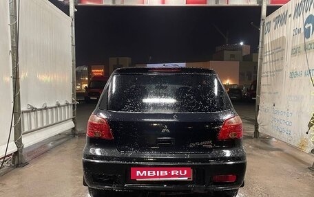Mitsubishi Outlander III рестайлинг 3, 2004 год, 530 000 рублей, 13 фотография