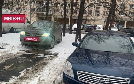 Mitsubishi Outlander III рестайлинг 3, 2004 год, 530 000 рублей, 17 фотография
