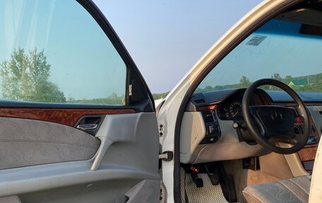 Mercedes-Benz E-Класс, 1997 год, 150 000 рублей, 7 фотография