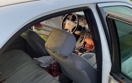 Mercedes-Benz E-Класс, 1997 год, 150 000 рублей, 4 фотография
