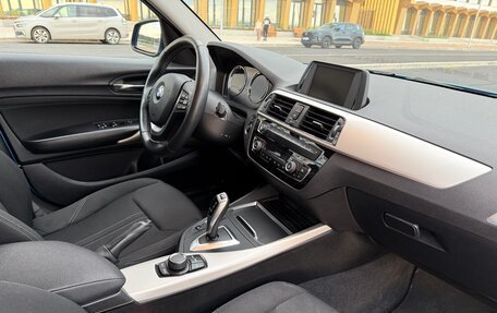 BMW 1 серия, 2018 год, 1 950 000 рублей, 17 фотография