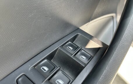 Skoda Rapid I, 2015 год, 1 220 000 рублей, 12 фотография
