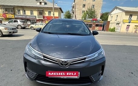 Toyota Corolla, 2018 год, 1 800 000 рублей, 3 фотография