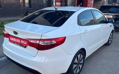 KIA Rio III рестайлинг, 2011 год, 699 000 рублей, 2 фотография