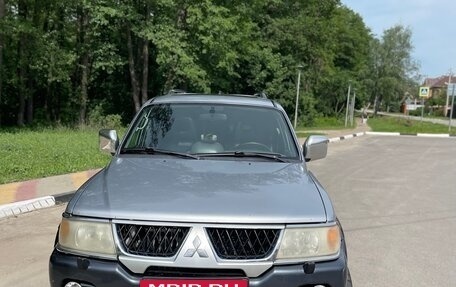 Mitsubishi Pajero Sport II рестайлинг, 2004 год, 950 000 рублей, 10 фотография
