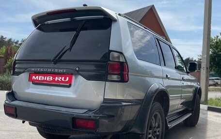 Mitsubishi Pajero Sport II рестайлинг, 2004 год, 950 000 рублей, 2 фотография