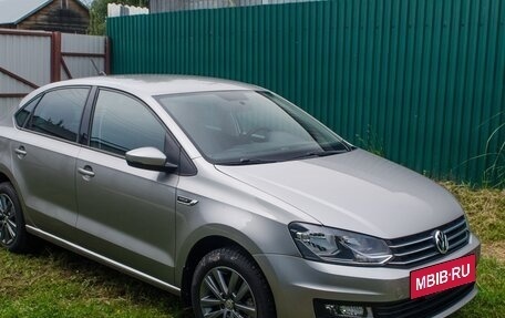 Volkswagen Polo VI (EU Market), 2019 год, 1 450 000 рублей, 2 фотография