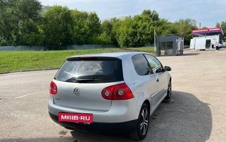 Volkswagen Golf V, 2004 год, 470 000 рублей, 5 фотография