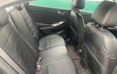 Hyundai Solaris II рестайлинг, 2011 год, 890 000 рублей, 4 фотография