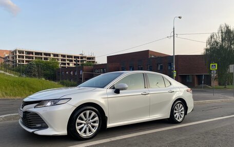 Toyota Camry, 2018 год, 2 650 000 рублей, 5 фотография