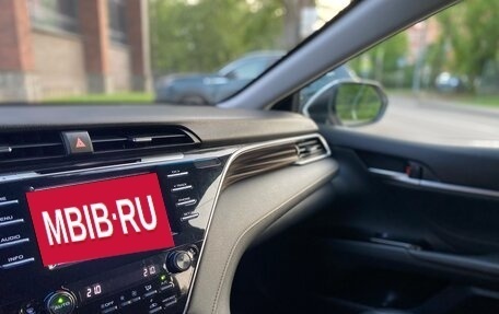 Toyota Camry, 2018 год, 2 650 000 рублей, 27 фотография