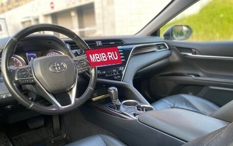 Toyota Camry, 2018 год, 2 650 000 рублей, 23 фотография