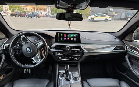 BMW 5 серия, 2018 год, 5 990 000 рублей, 12 фотография