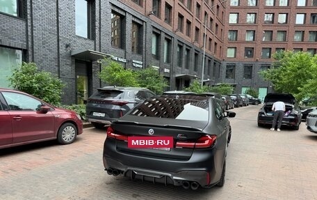 BMW 5 серия, 2018 год, 5 990 000 рублей, 5 фотография