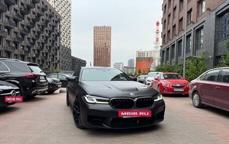 BMW 5 серия, 2018 год, 5 990 000 рублей, 6 фотография