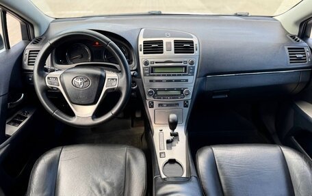 Toyota Avensis III рестайлинг, 2011 год, 1 150 000 рублей, 11 фотография