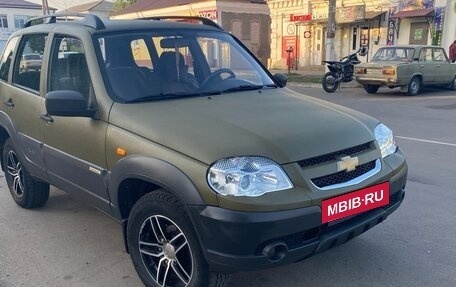 Chevrolet Niva I рестайлинг, 2009 год, 500 000 рублей, 2 фотография