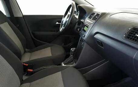 Volkswagen Polo VI (EU Market), 2014 год, 1 000 000 рублей, 11 фотография