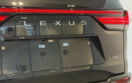 Lexus LX, 2024 год, 20 050 000 рублей, 7 фотография