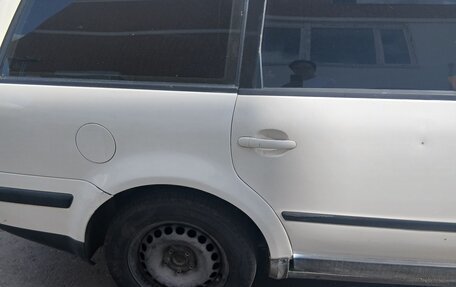 Volkswagen Passat B5+ рестайлинг, 1998 год, 250 000 рублей, 2 фотография