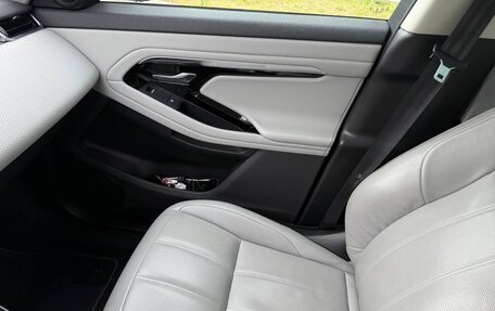Land Rover Range Rover Evoque II, 2021 год, 4 350 000 рублей, 12 фотография