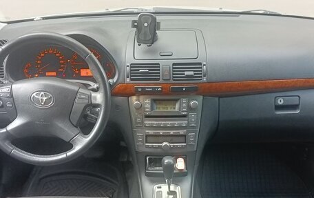 Toyota Avensis III рестайлинг, 2006 год, 890 000 рублей, 6 фотография