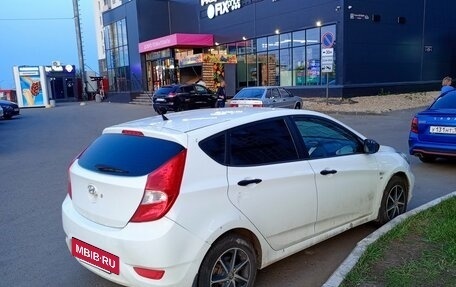 Hyundai Solaris II рестайлинг, 2012 год, 770 000 рублей, 4 фотография