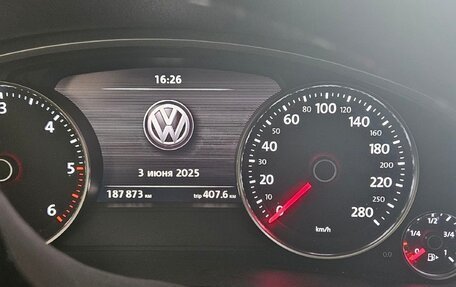 Volkswagen Touareg III, 2015 год, 1 700 000 рублей, 7 фотография