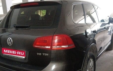Volkswagen Touareg III, 2015 год, 1 700 000 рублей, 3 фотография